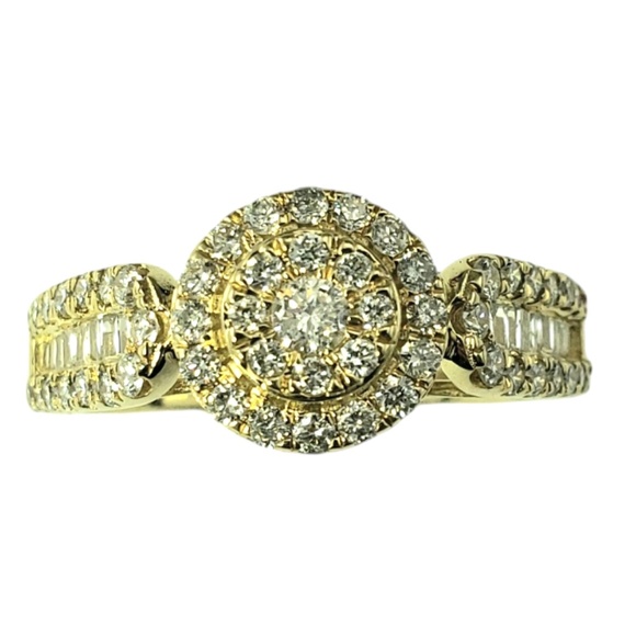 14 Karat Yellow Gold Diamond Cluster Halo Ring Size 7 #20712 - Picture 1 of 8